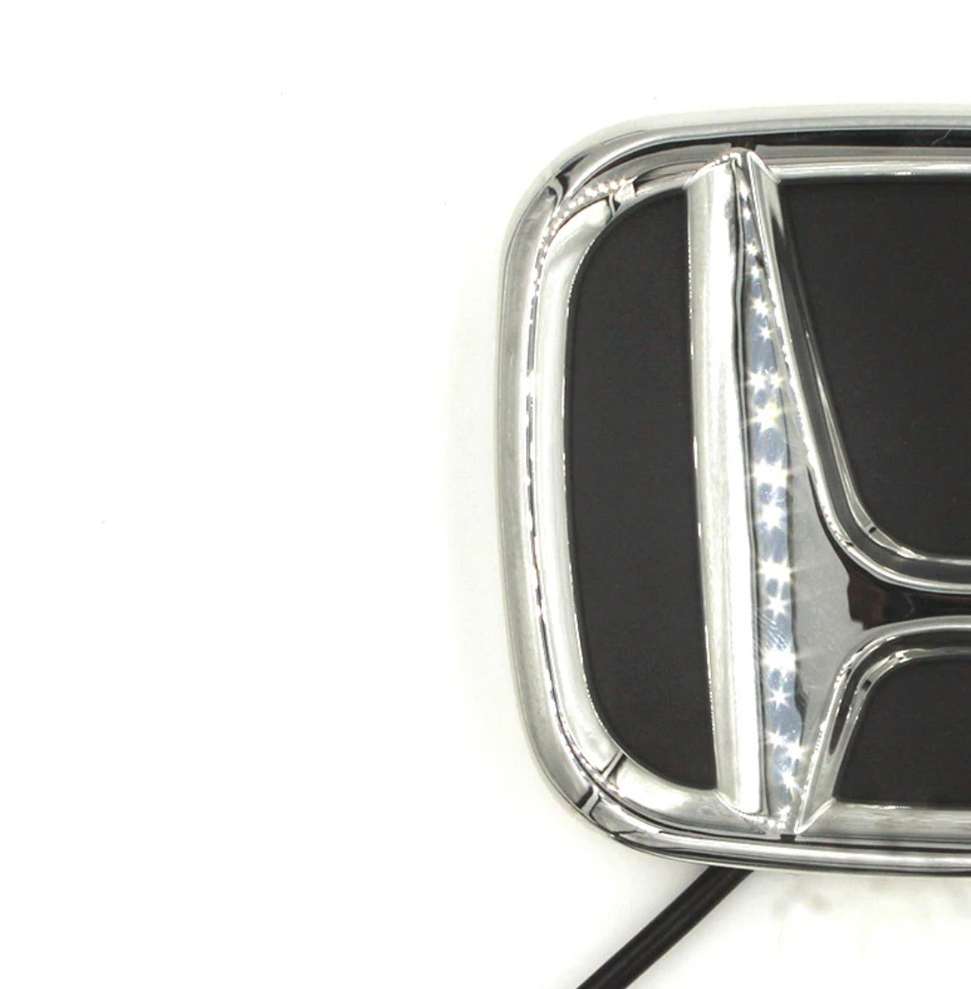 5D Car Emblem Badge Logo Light For Honda Accord civic Fit Odyssey Pilot CRV XRV Stream insight city LED Emblem Badge Logo Light